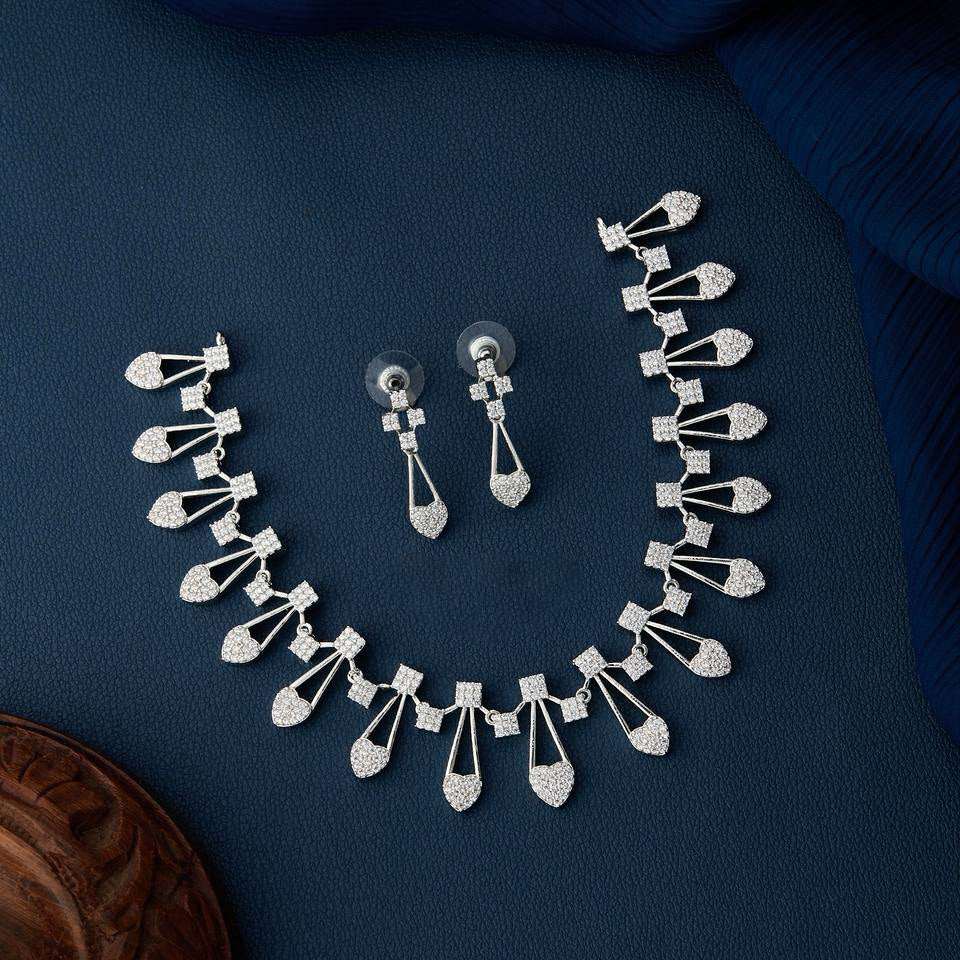 Aurelia Teardrop Necklace Set – Modern Silver CZ Collection by Nivora Jewel