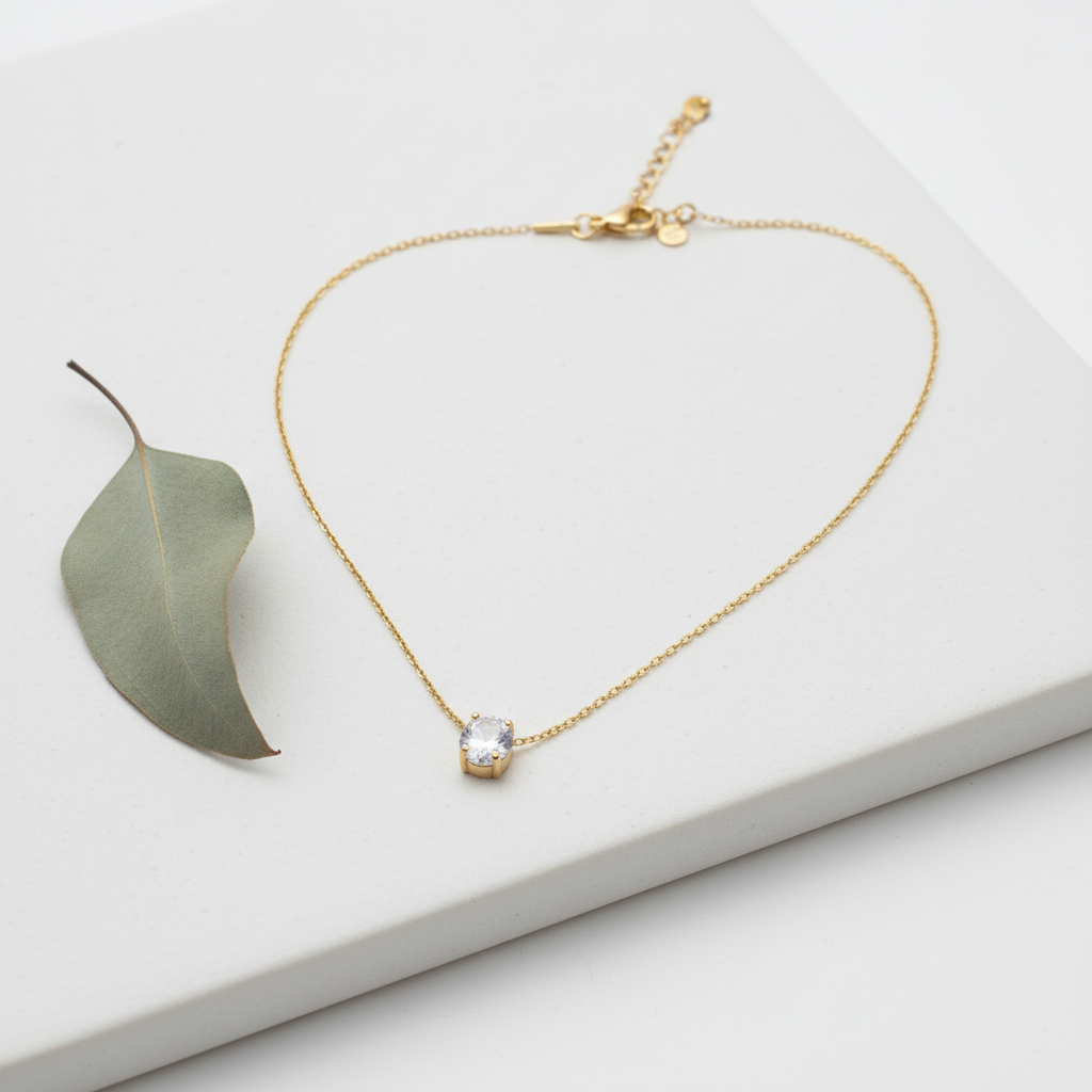 Minimal Gold Solitaire Necklace
