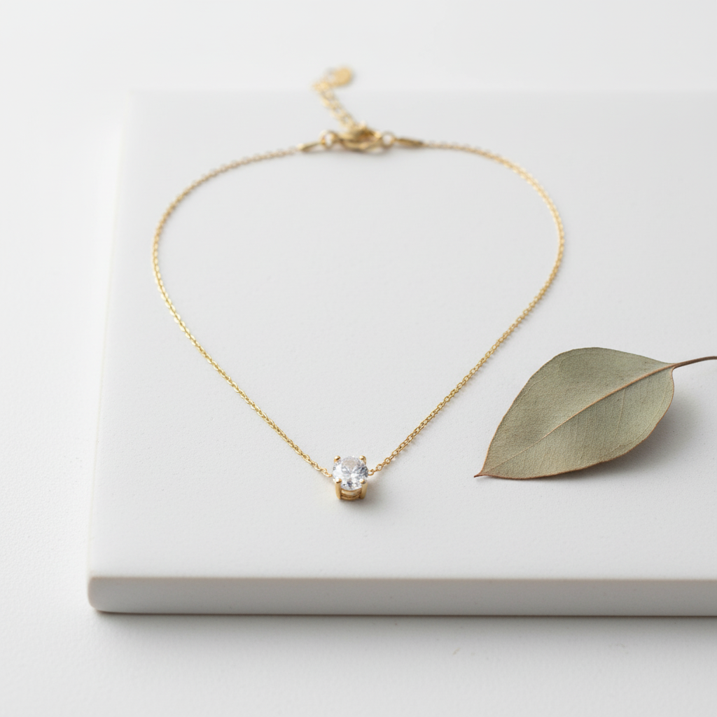 Minimal Gold Solitaire Necklace
